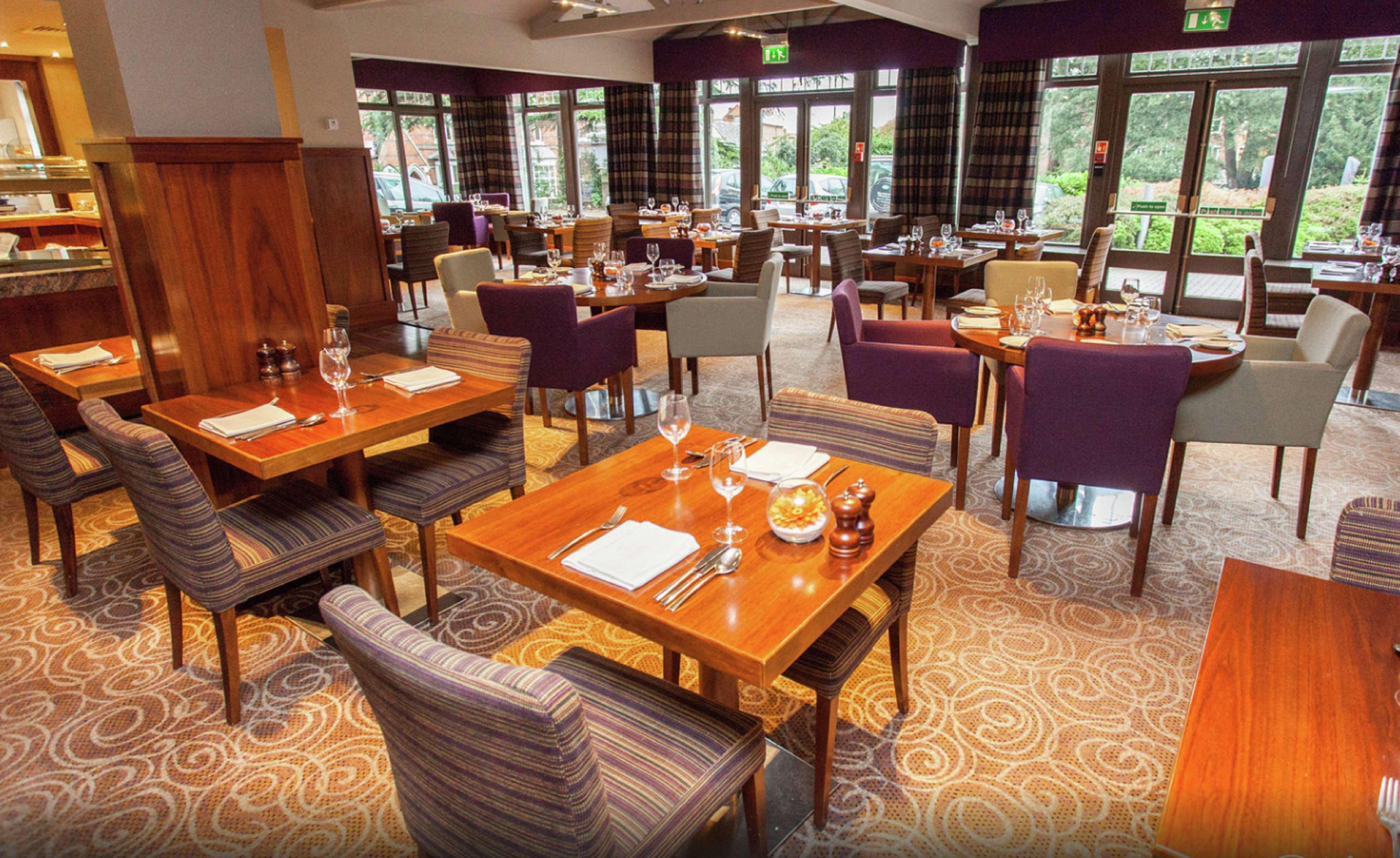מלון Doubletree By Hilton Stratford-Upon-Avon, United Kingdom מראה חיצוני תמונה