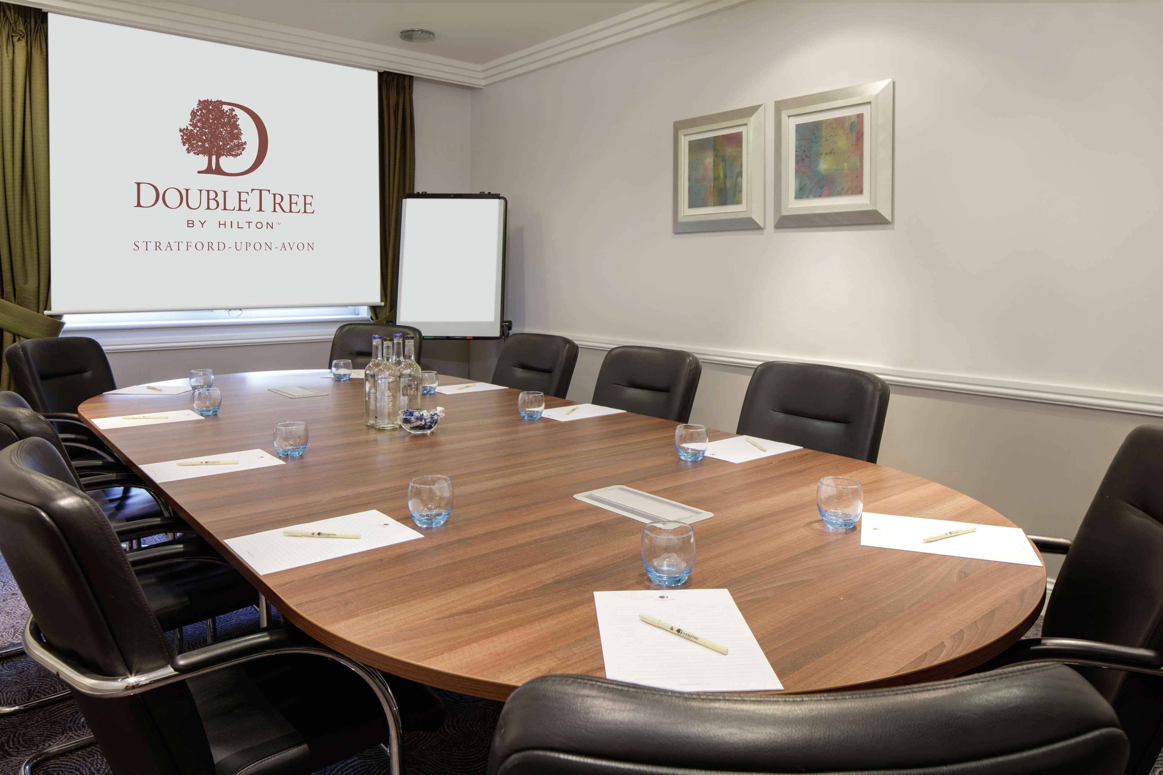 מלון Doubletree By Hilton Stratford-Upon-Avon, United Kingdom מראה חיצוני תמונה