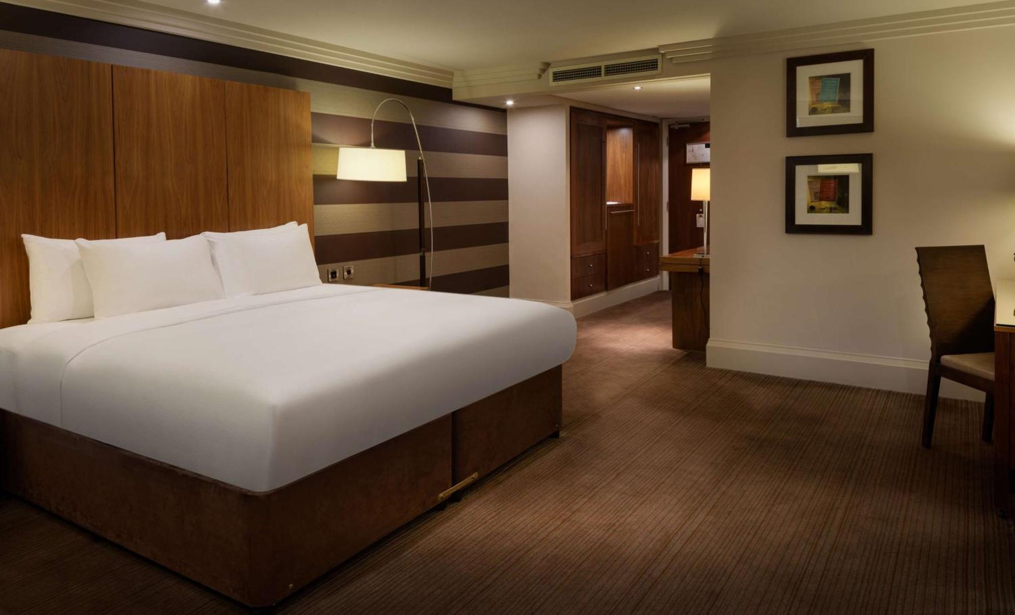 מלון Doubletree By Hilton Stratford-Upon-Avon, United Kingdom מראה חיצוני תמונה