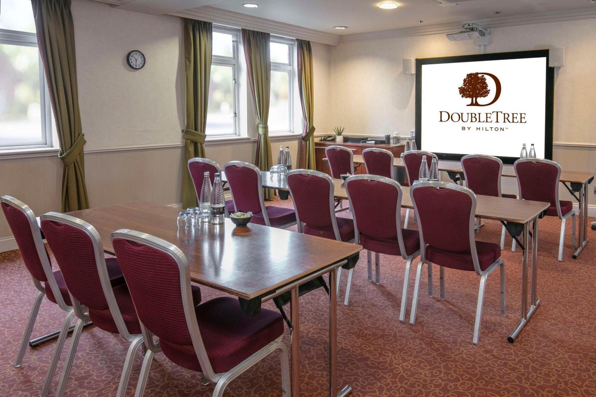מלון Doubletree By Hilton Stratford-Upon-Avon, United Kingdom מראה חיצוני תמונה