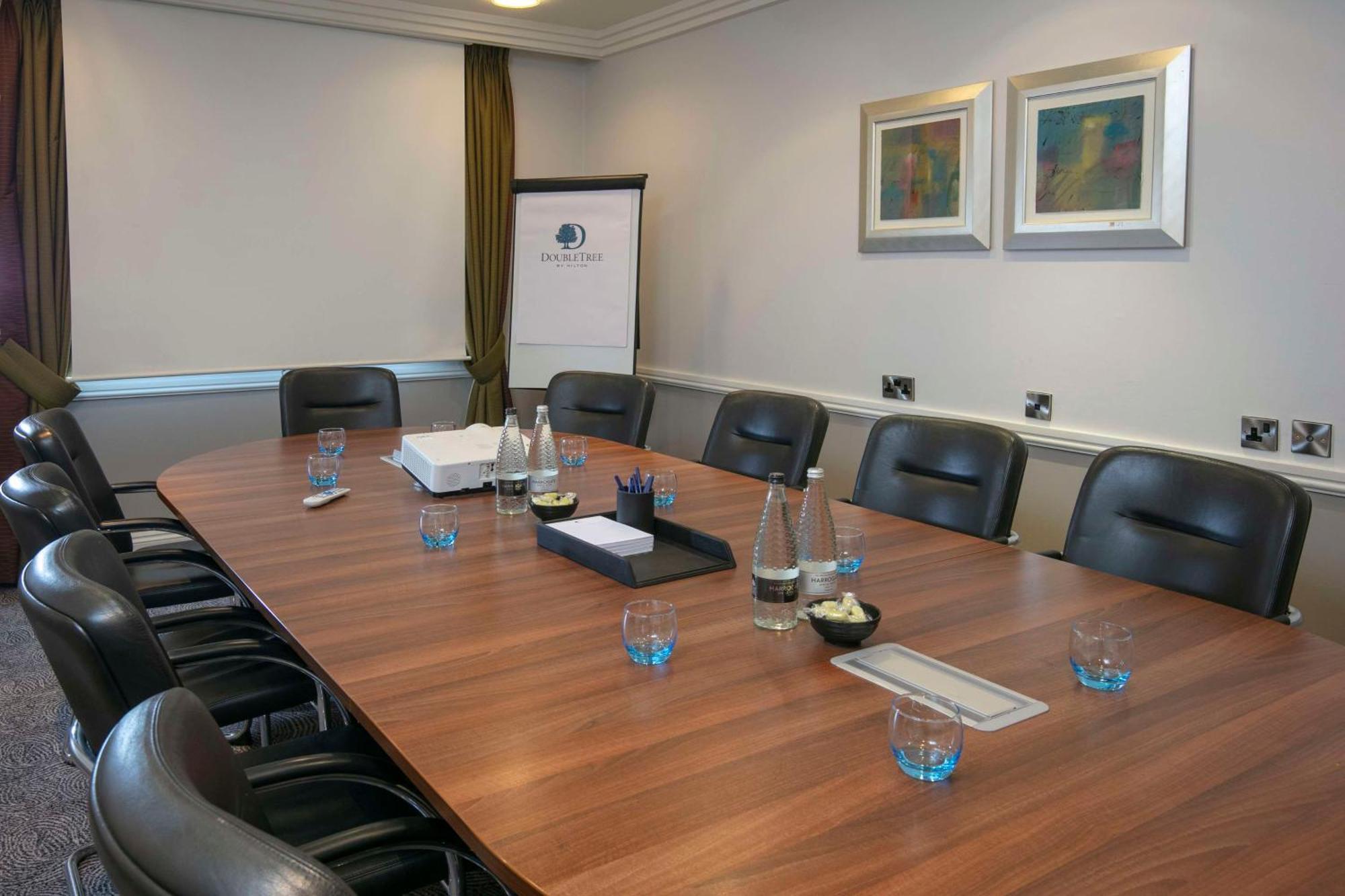 מלון Doubletree By Hilton Stratford-Upon-Avon, United Kingdom מראה חיצוני תמונה