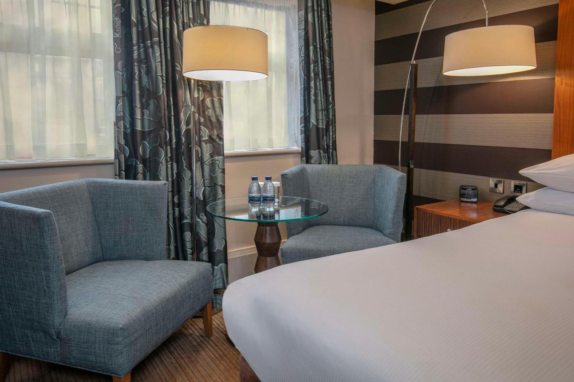 מלון Doubletree By Hilton Stratford-Upon-Avon, United Kingdom מראה חיצוני תמונה