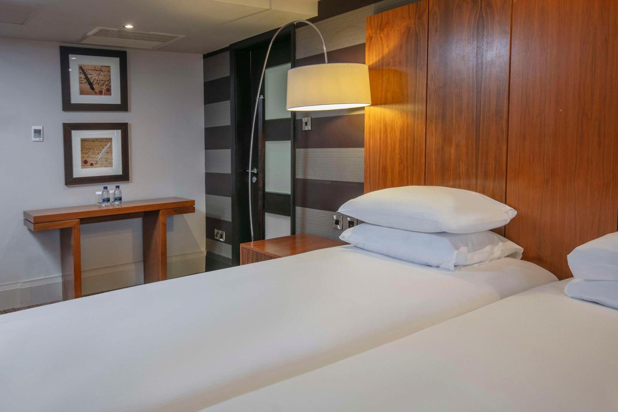 מלון Doubletree By Hilton Stratford-Upon-Avon, United Kingdom מראה חיצוני תמונה