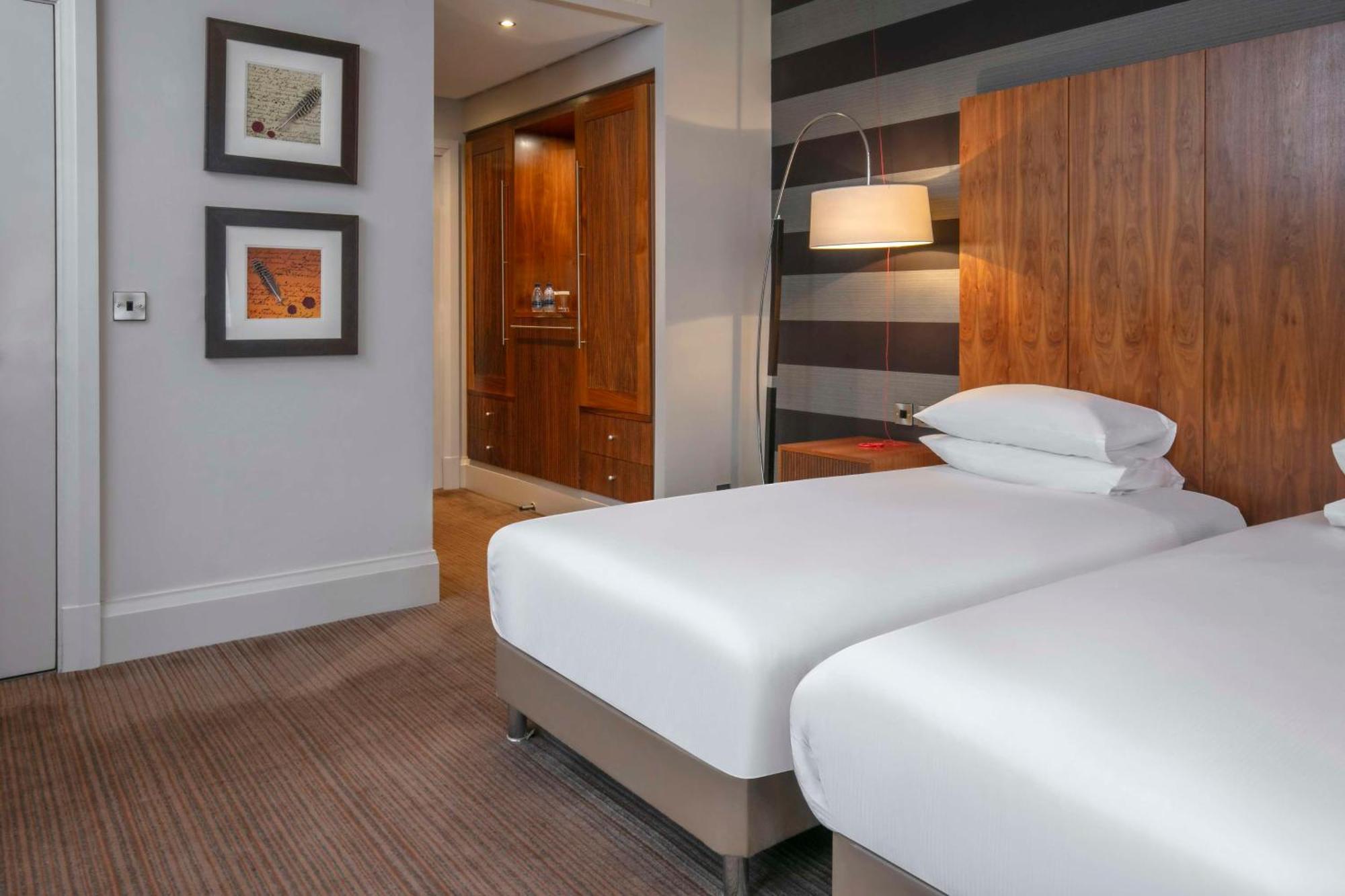 מלון Doubletree By Hilton Stratford-Upon-Avon, United Kingdom מראה חיצוני תמונה