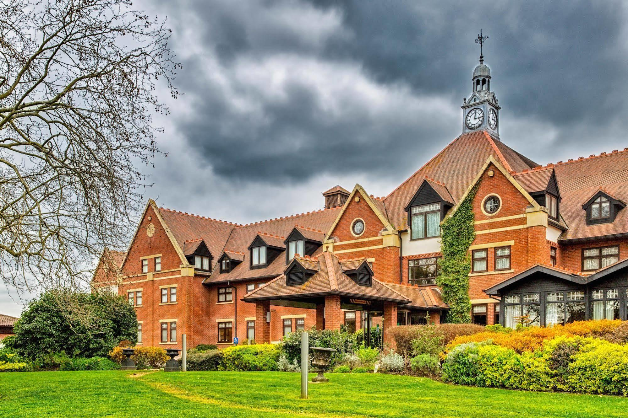 מלון Doubletree By Hilton Stratford-Upon-Avon, United Kingdom מראה חיצוני תמונה