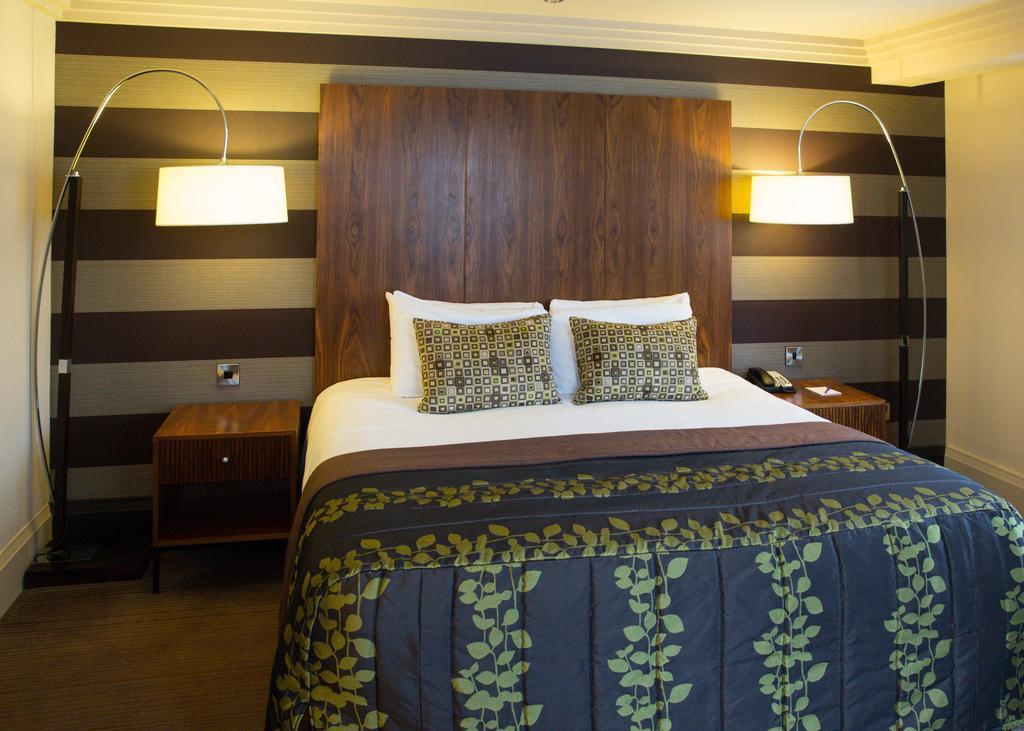 מלון Doubletree By Hilton Stratford-Upon-Avon, United Kingdom מראה חיצוני תמונה